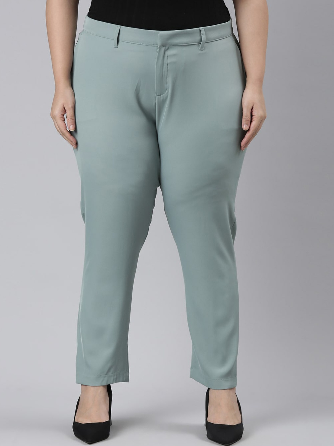 

Go Colors Women Tapered Fit Mid-Rise Trousers, Green