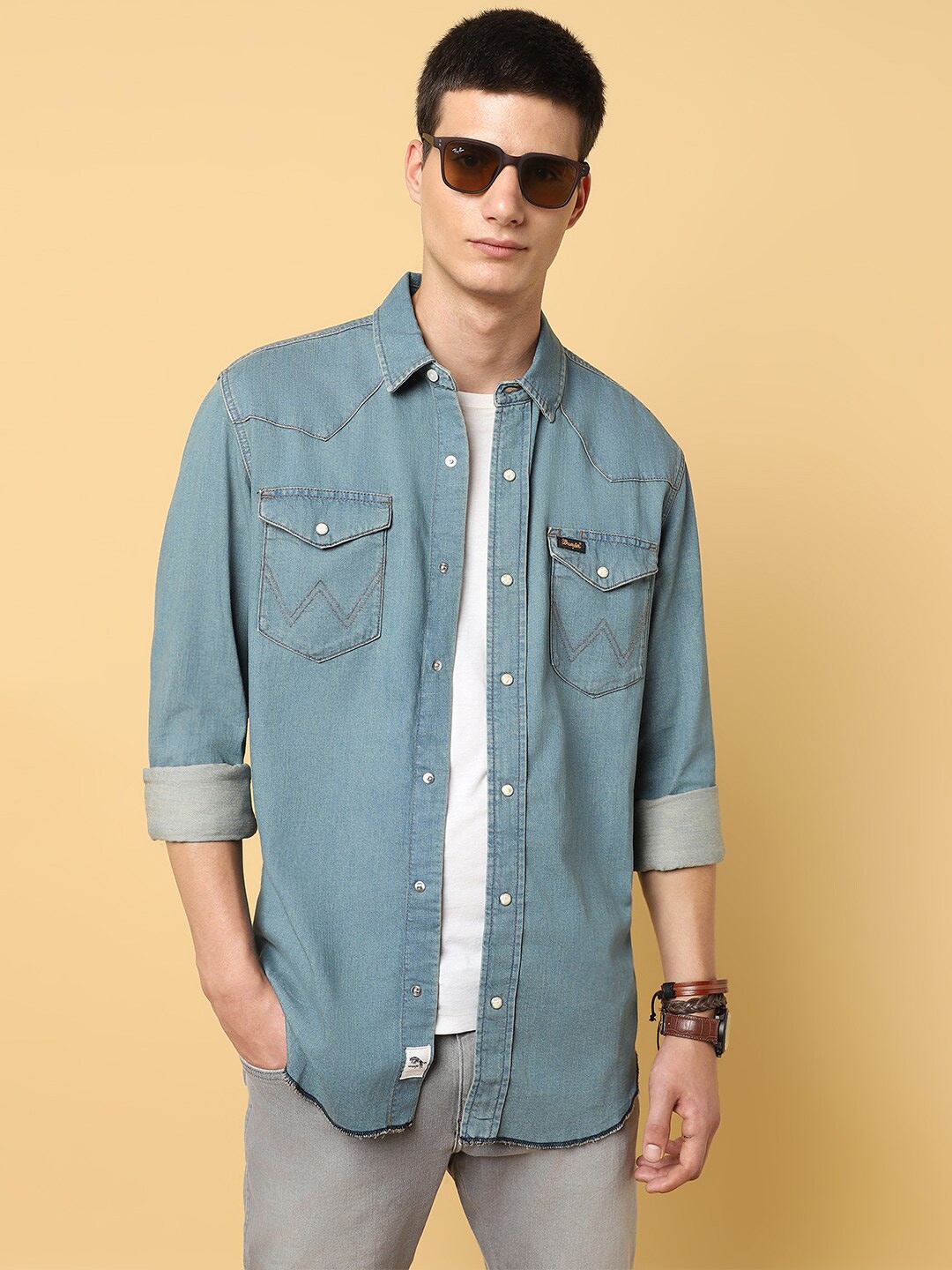 

Wrangler Spread Collar Regular Fit Cotton Casual Shirt, Blue
