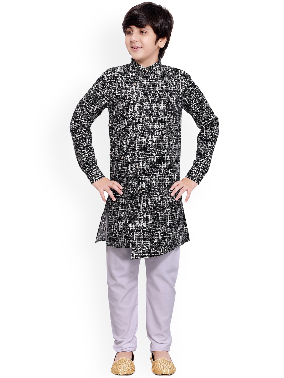 

BAESD Boys Abstract Printed Regular Kurta with Pyjamas, Black