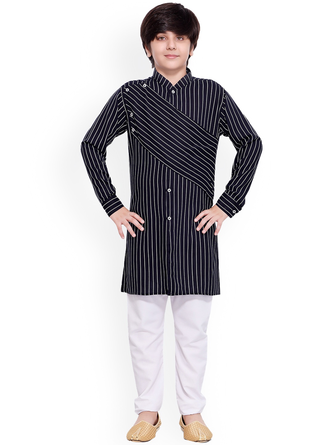 

BAESD Boys Striped Mnadarin Collar Regular Kurta with Pyjamas, Navy blue