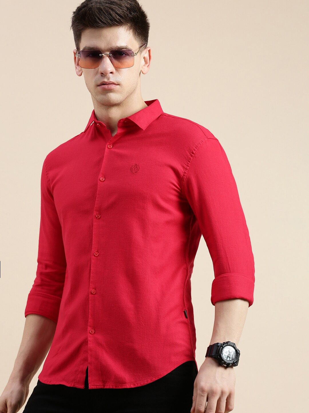 

SHOWOFF Standard Slim Fit Opaque Cotton Casual Shirt, Red