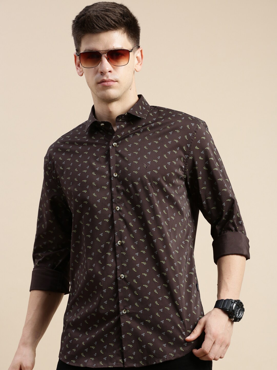 

SHOWOFF Standard Slim Fit Micro Ditsy Printed Cotton Casual Shirt, Coffee brown