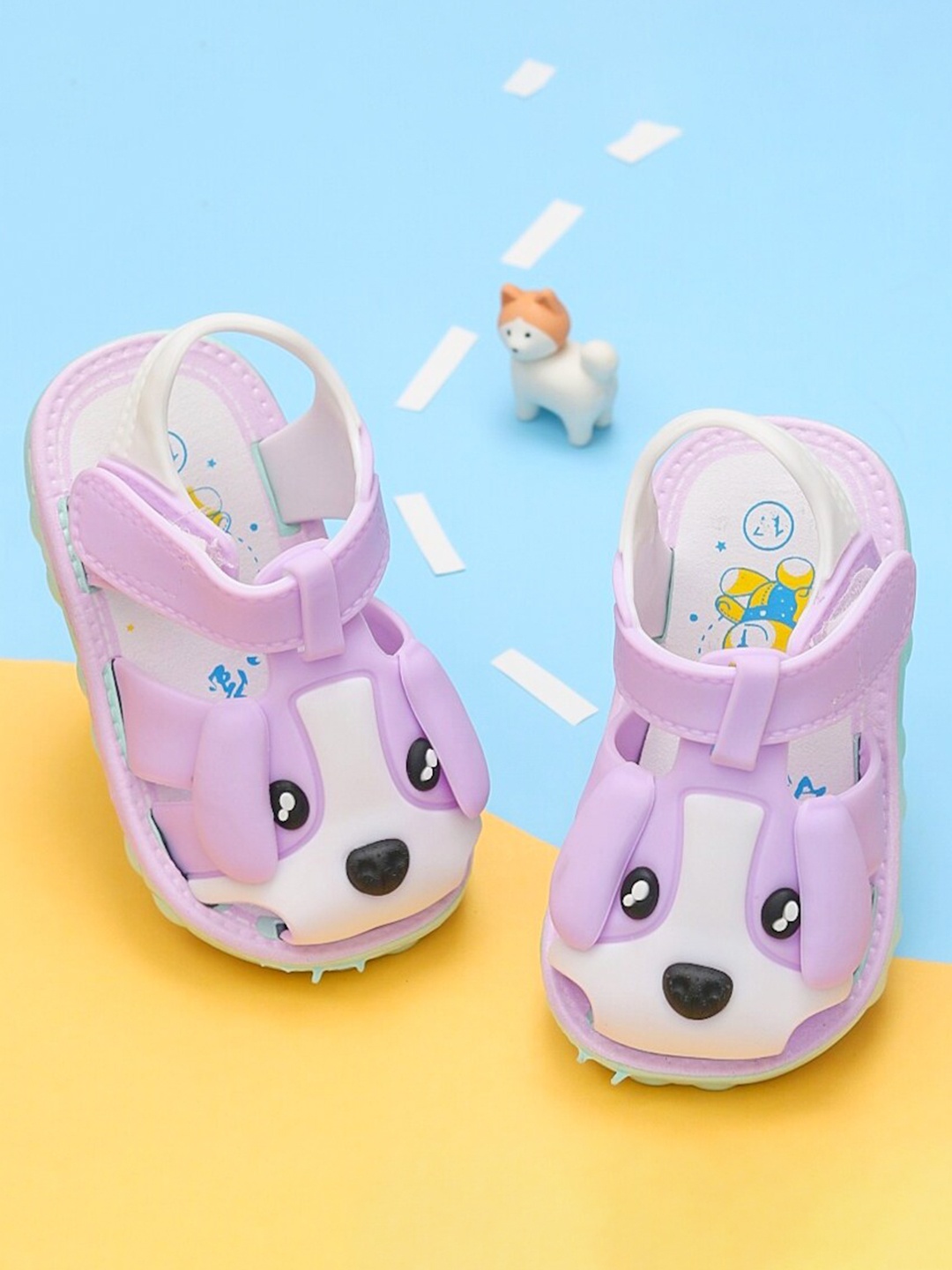 

Yellow Bee Girls Cute Dog Comfort Sandals, Purple