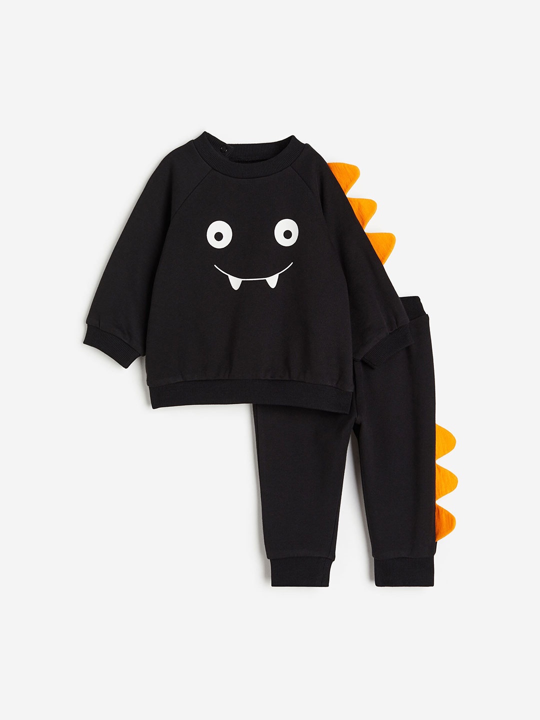 

H&M Boys 2-Piece Appliqud Sweatshirt Set, Black