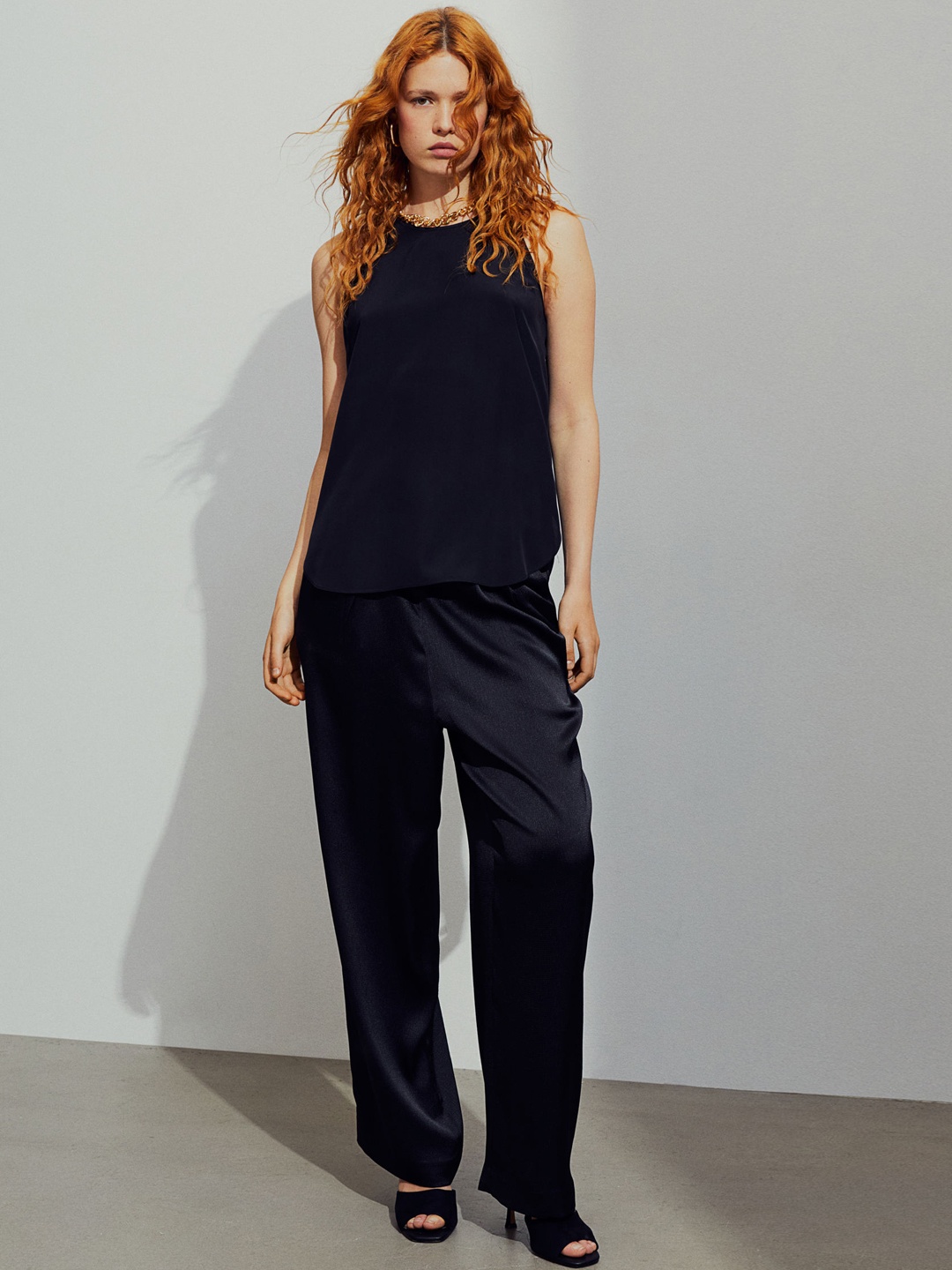 

H&M Women Wide Satin Trousers, Black