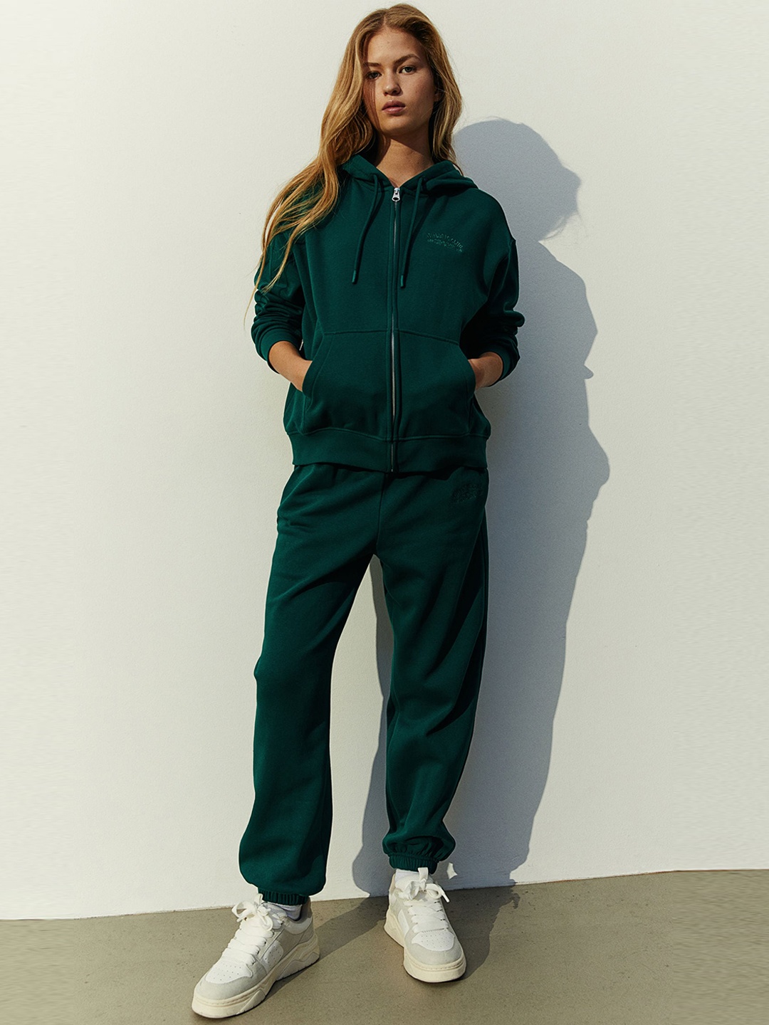 

H&M Women Joggers, Green