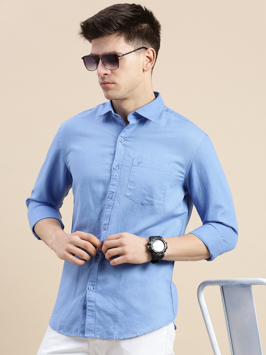 

SHOWOFF Standard Slim Fit Spread Collar Long Sleeves Casual Shirt, Blue