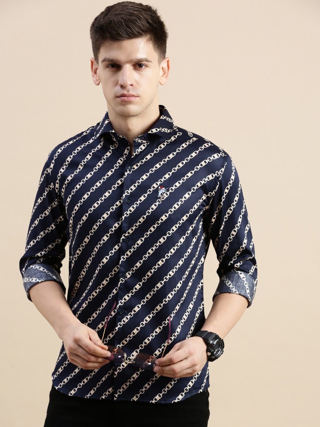 

SHOWOFF Standard Slim Fit Opaque Printed Casual Shirt, Navy blue