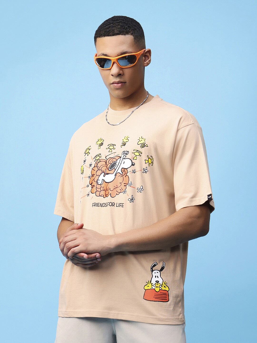 

Bewakoof Brown Peanuts Printed Pure Cotton Oversized T-shirt