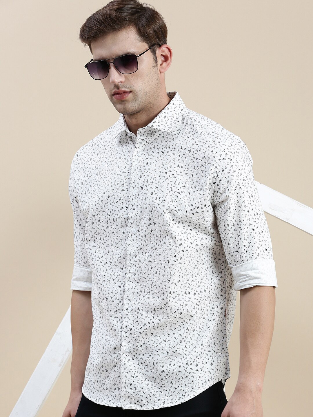 

SHOWOFF Micro Ditsy Printed Standard Slim Fit Opaque Cotton Casual Shirt, White