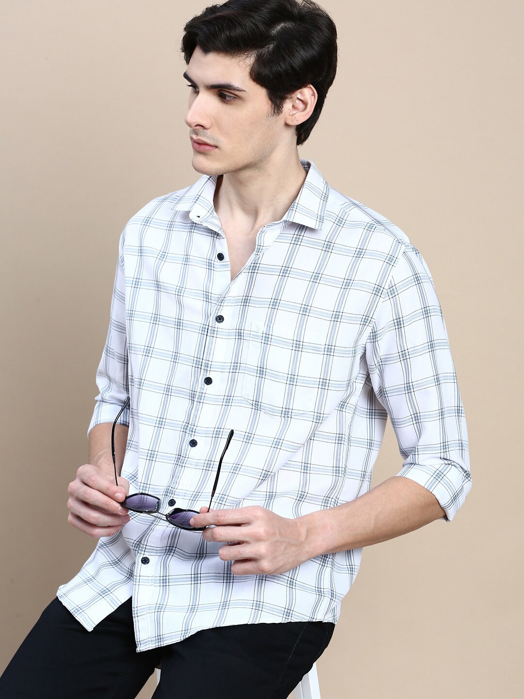 

SHOWOFF Standard Slim Fit Gingham Checks Cotton Casual Shirt, White