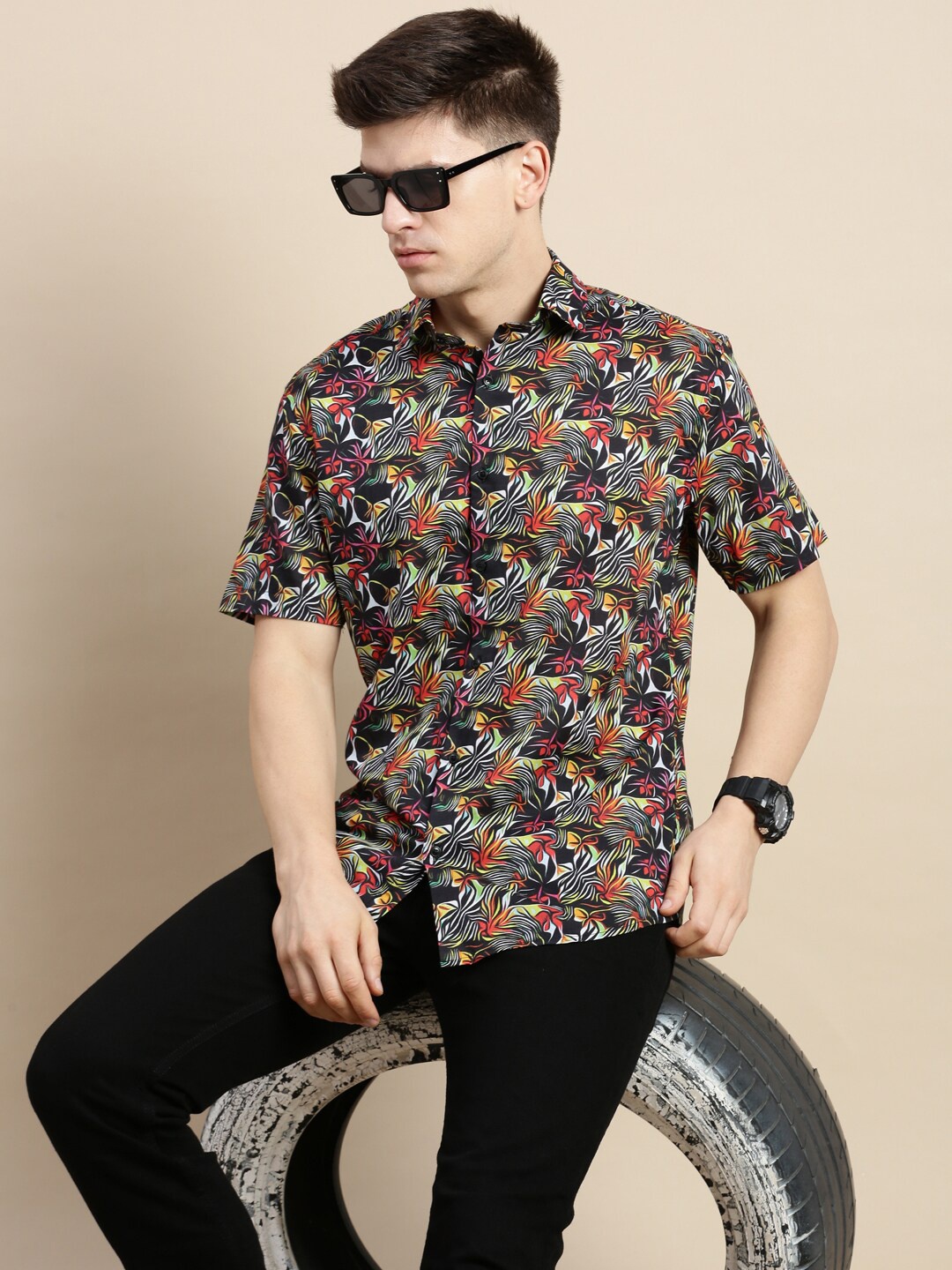 

SHOWOFF Comfort Slim Fit Floral Opaque Printed Casual Shirt, Black