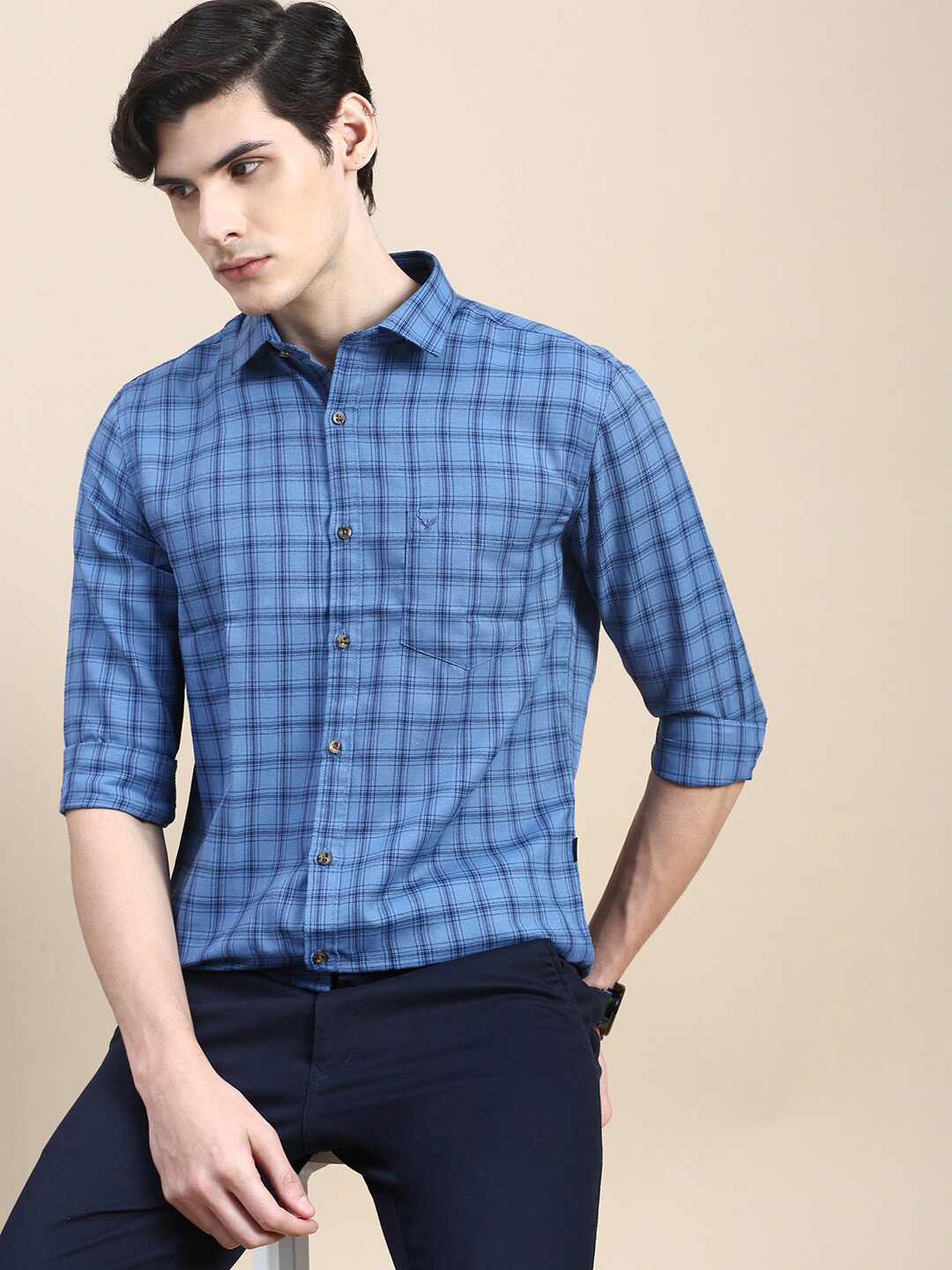 

SHOWOFF Standard Slim Fit Checked Spread Collar Long Sleeves Cotton Casual Shirt, Blue