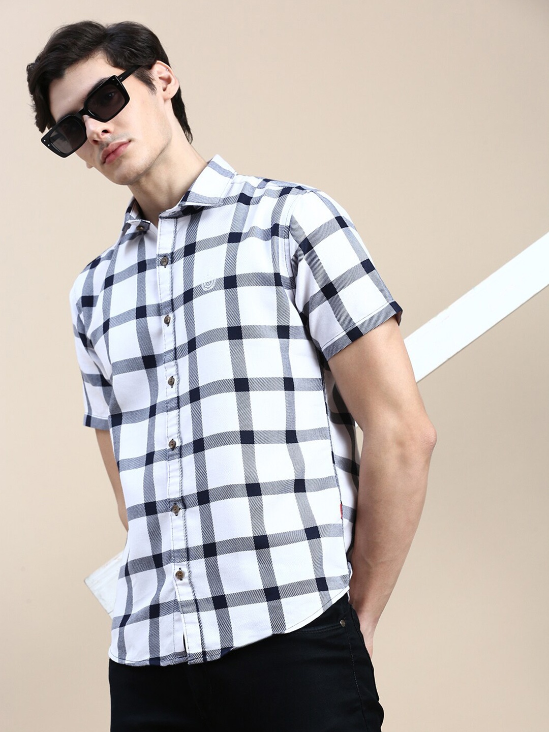 

SHOWOFF Standard Checked Slim Fit Cotton Casual Shirt, White