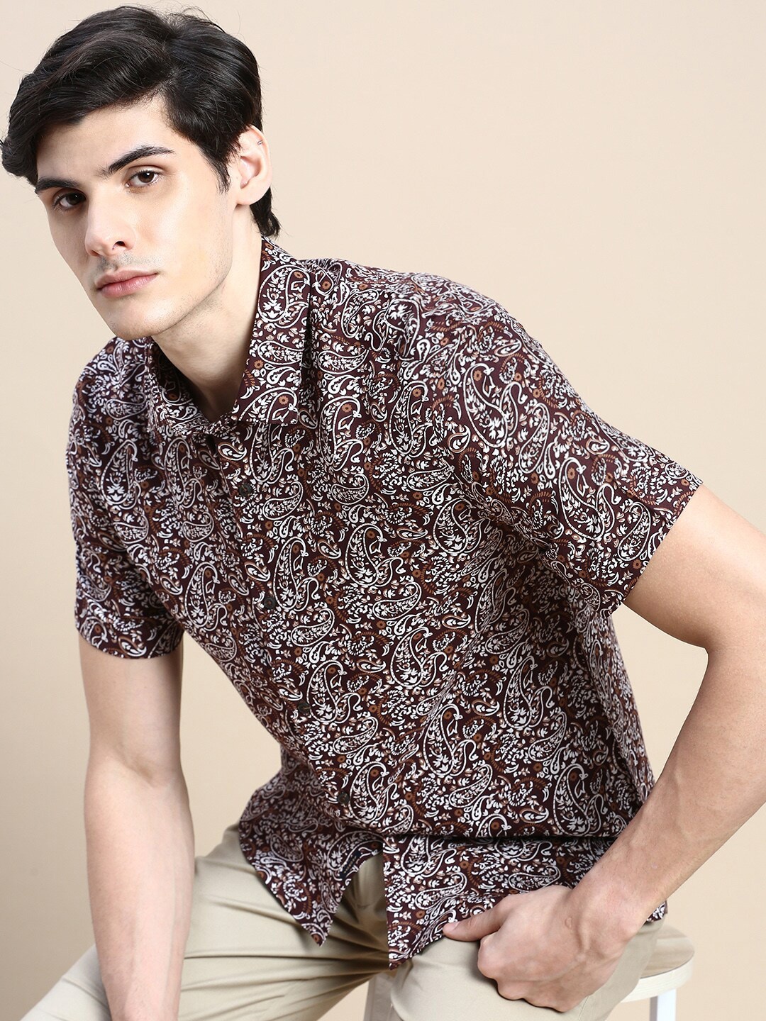 

SHOWOFF Standard Slim Fit Ethnic Motifs Printed Cotton Casual Shirt, Brown