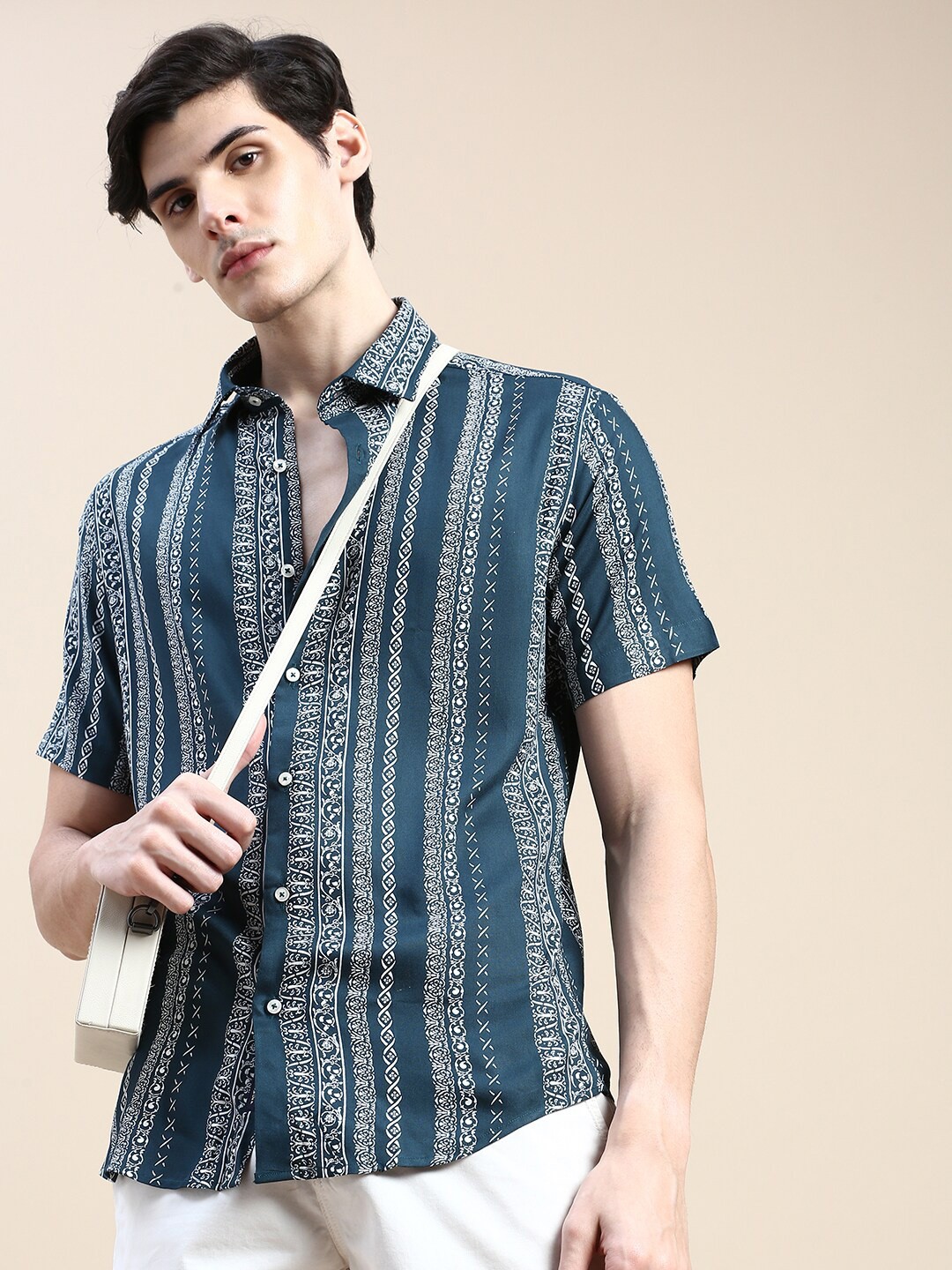 

SHOWOFF Standard Tribal Printed Slim Fit Opaque Cotton Casual Shirt, Teal