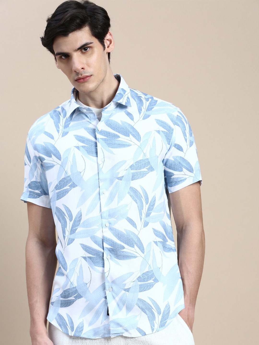 

SHOWOFF Standard Slim Fit Floral Opaque Printed Cotton Casual Shirt, White
