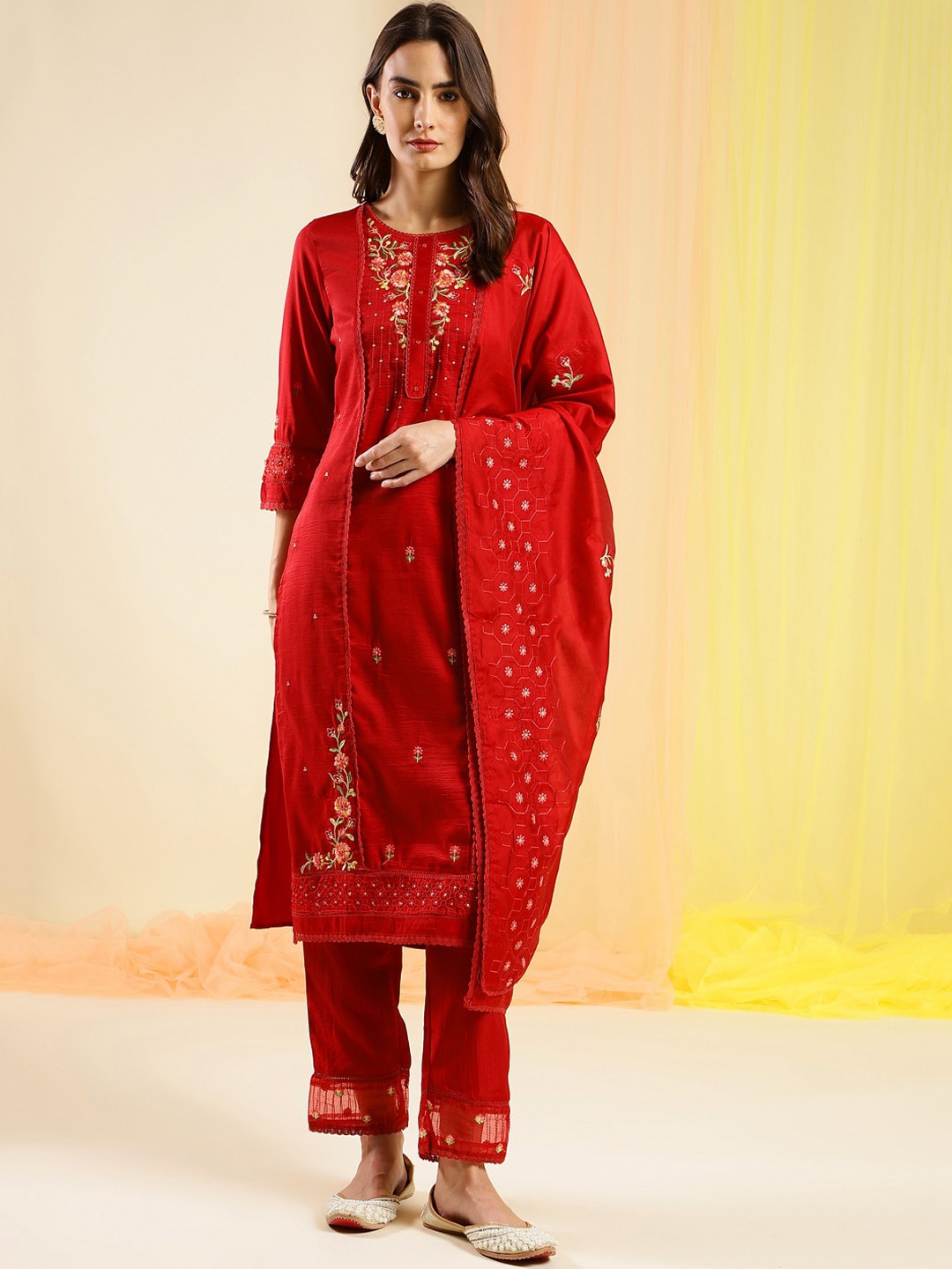 

Sangria Floral Embroidered Straight Kurta With Trouser & Dupatta, Red