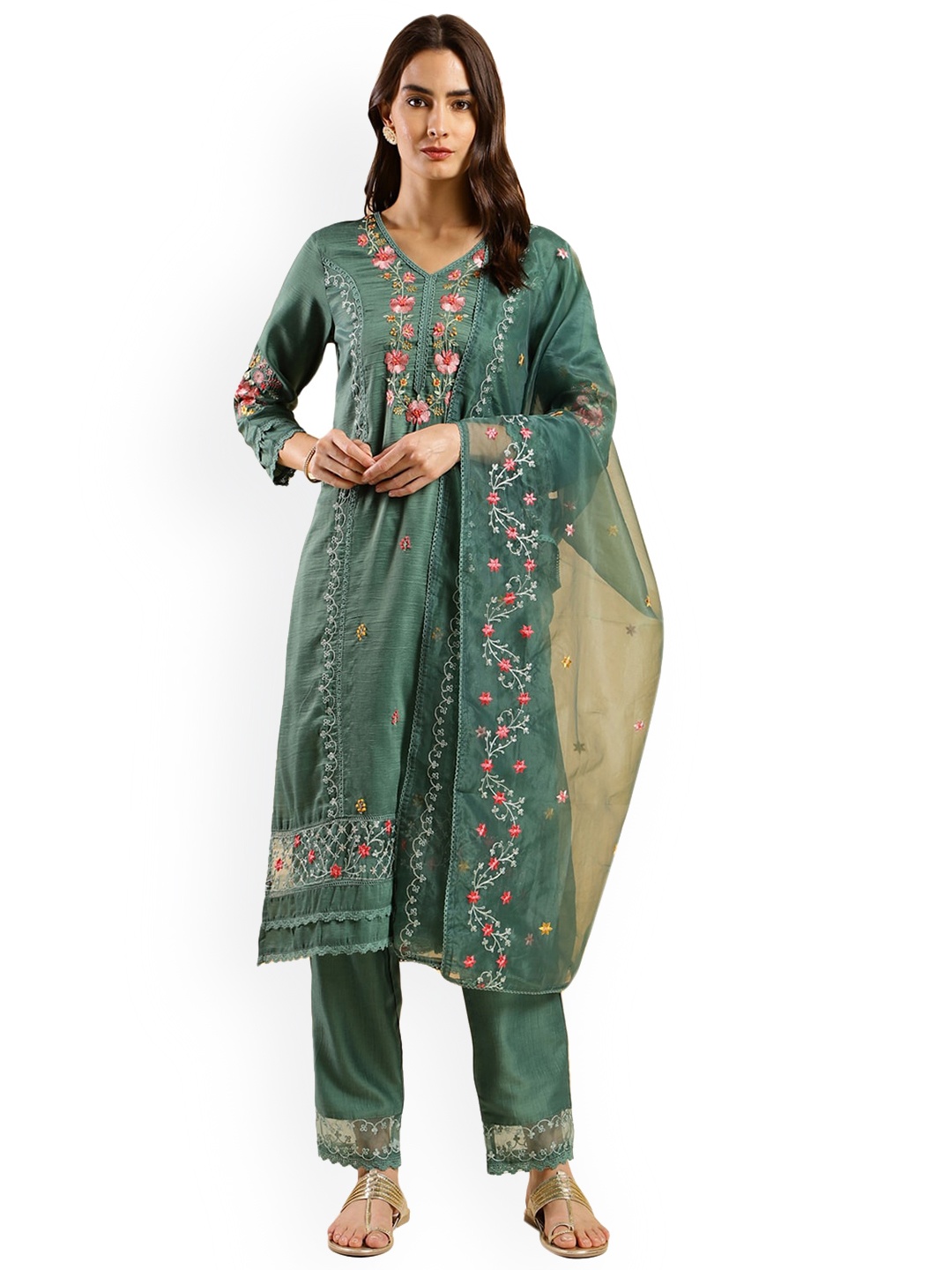 

Nimayaa Floral Embroidered Regular Thread Work Kurta With Trousers & Dupatta, Green