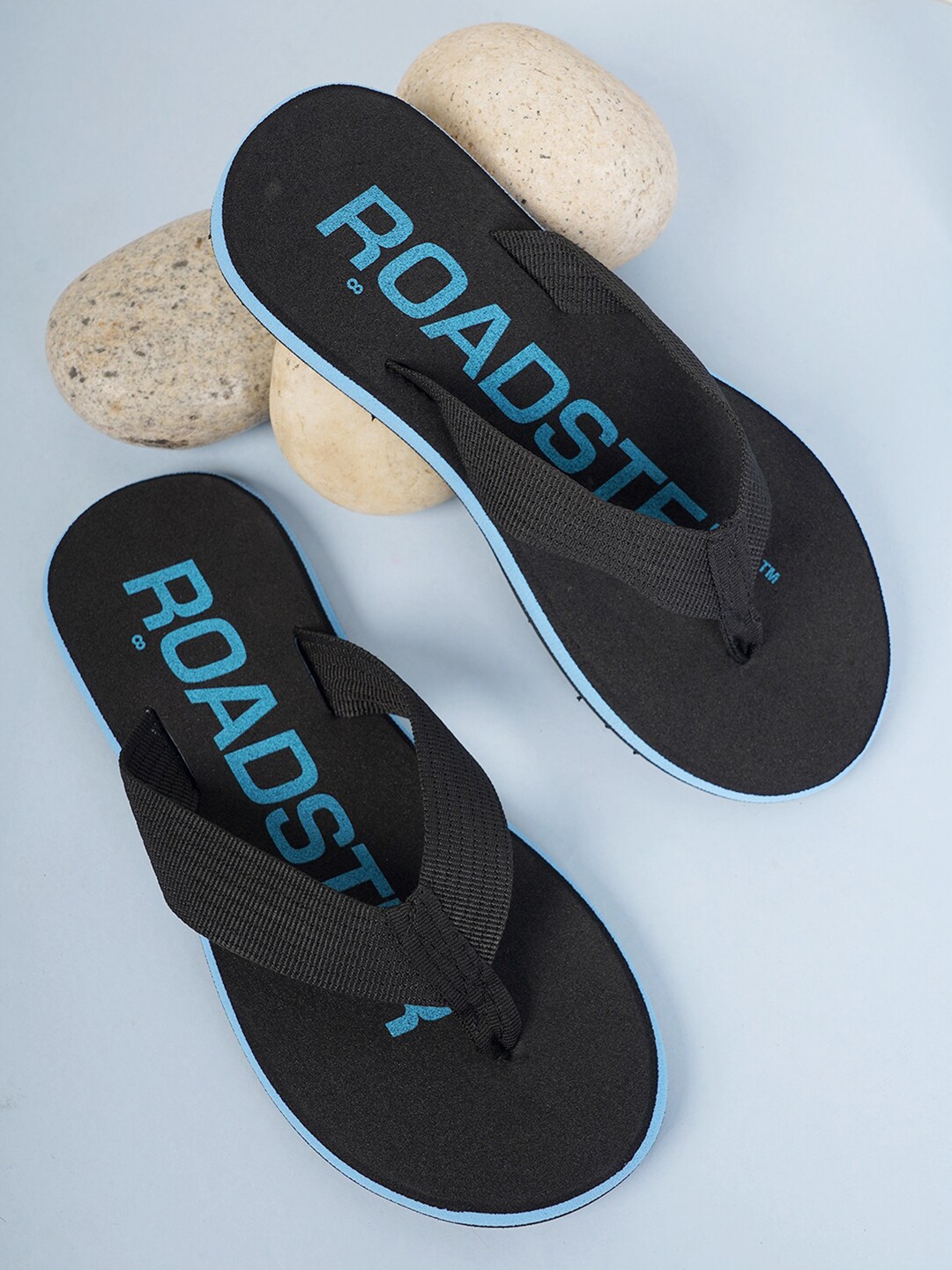 

The Roadster Lifestyle Co. Men Black & Blue Printed Lightweight Thong Flip Flops