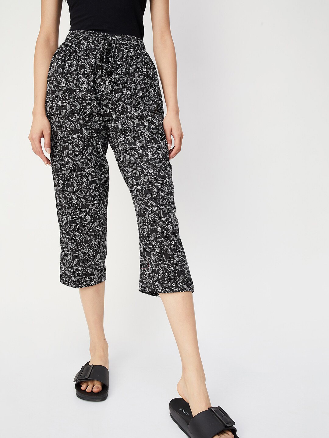

max Women Printed Pure Cotton Capris, Black