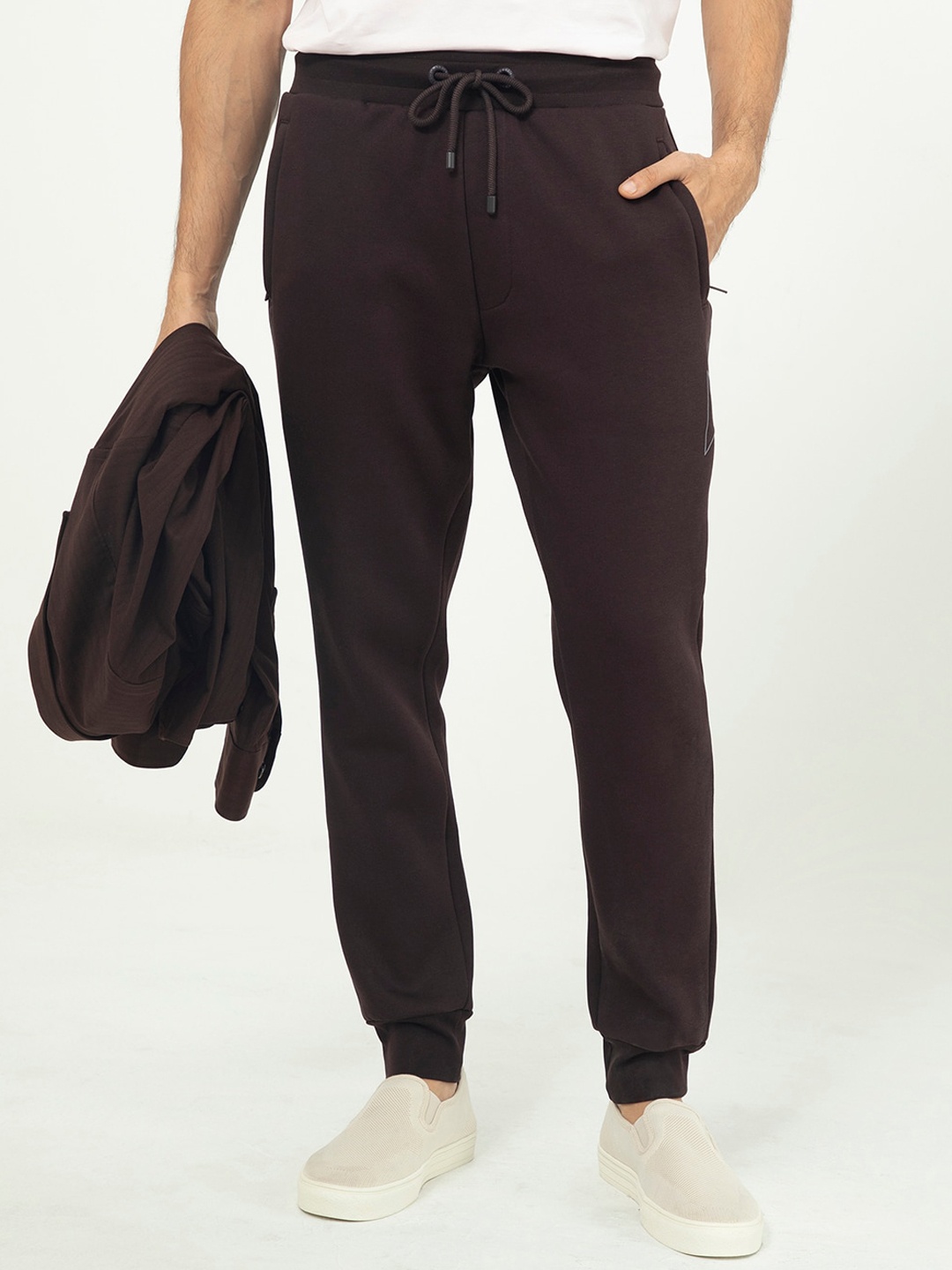 

RARE RABBIT Men Selfos Regular Fit Cotton Jogger, Maroon