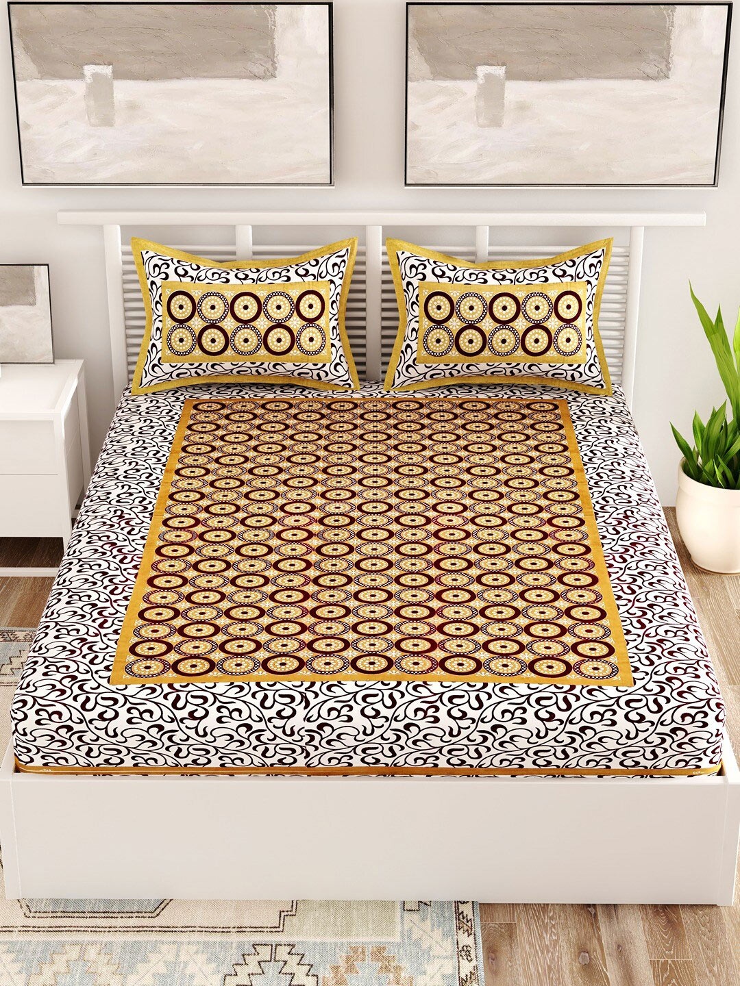 

UNIQCHOICE Brown Ethnic Motifs Pure Cotton 120 TC Queen Bedsheet With 2 Pillow Covers