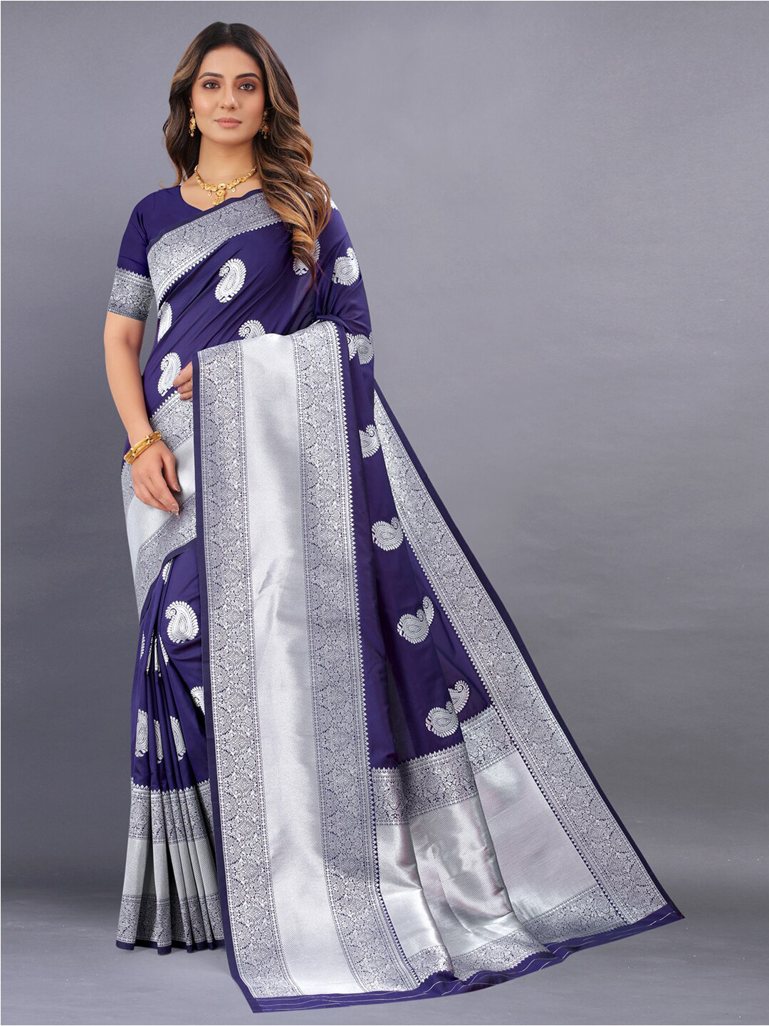 

JATRIQQ Woven Design Zari Art Silk Kanjeevaram Saree, Navy blue