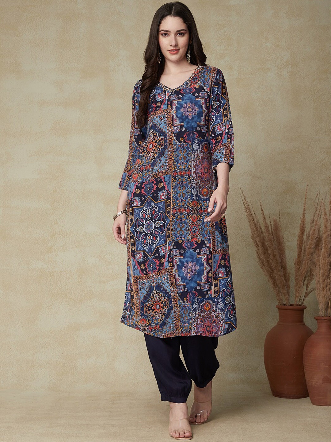 

FASHOR Blue Abstract Printed Kurta with Salwar