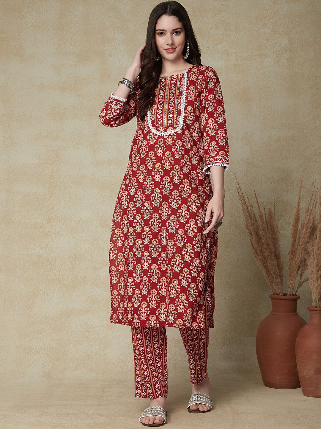 

FASHOR Red Floral Printed Gotta Patti Pure Cotton Kurta with Trousers