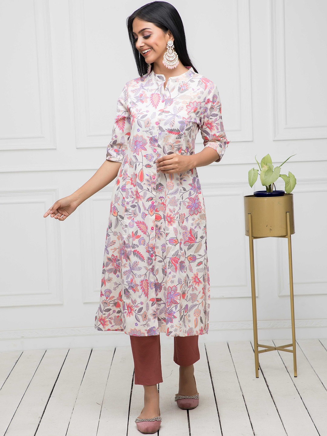 

Sangria Pink Floral Printed Cotton A-line Kurta