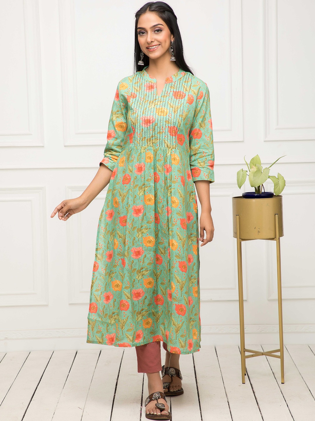 

Sangria Green Floral Printed A-line Kurta