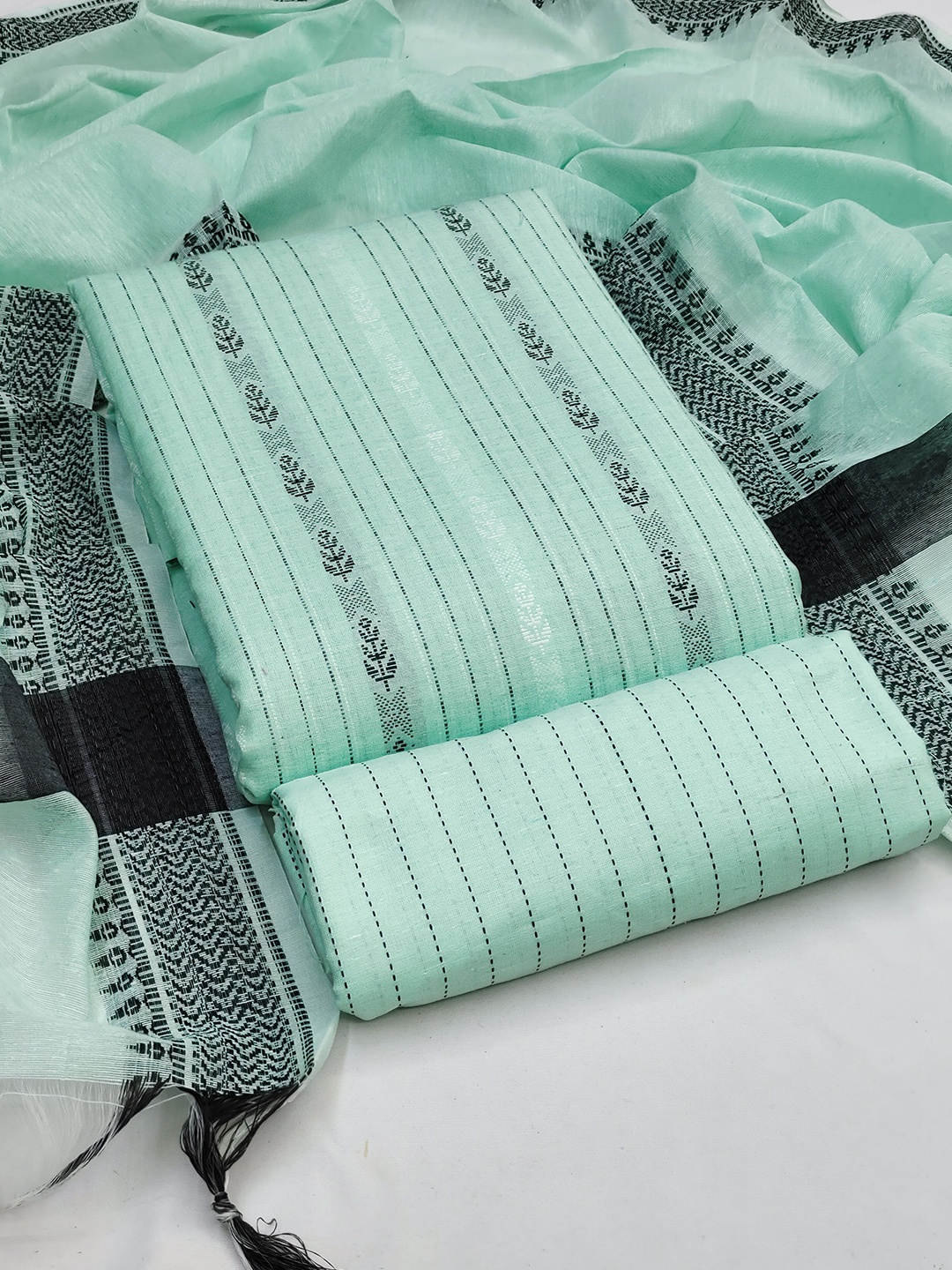 

MANVAA Pure Cotton Unstitched Dress Material, Sea green