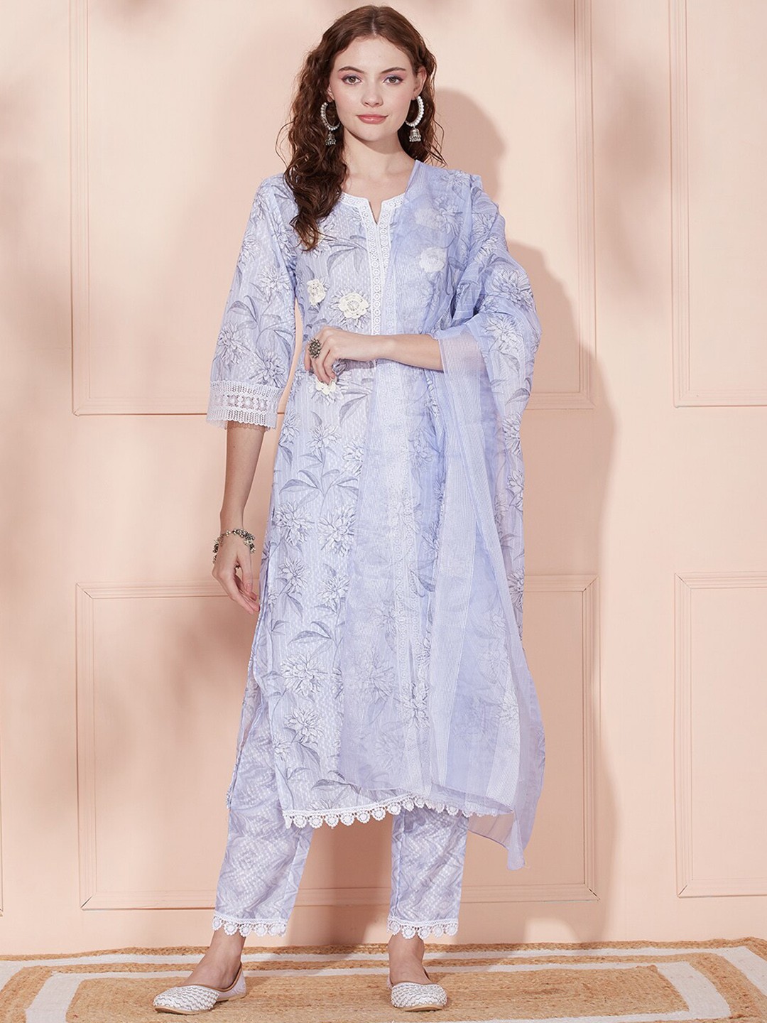 

FASHOR Lavender Floral Printed Thread Work Pure Cotton Kurta & Trousers With Dupatta