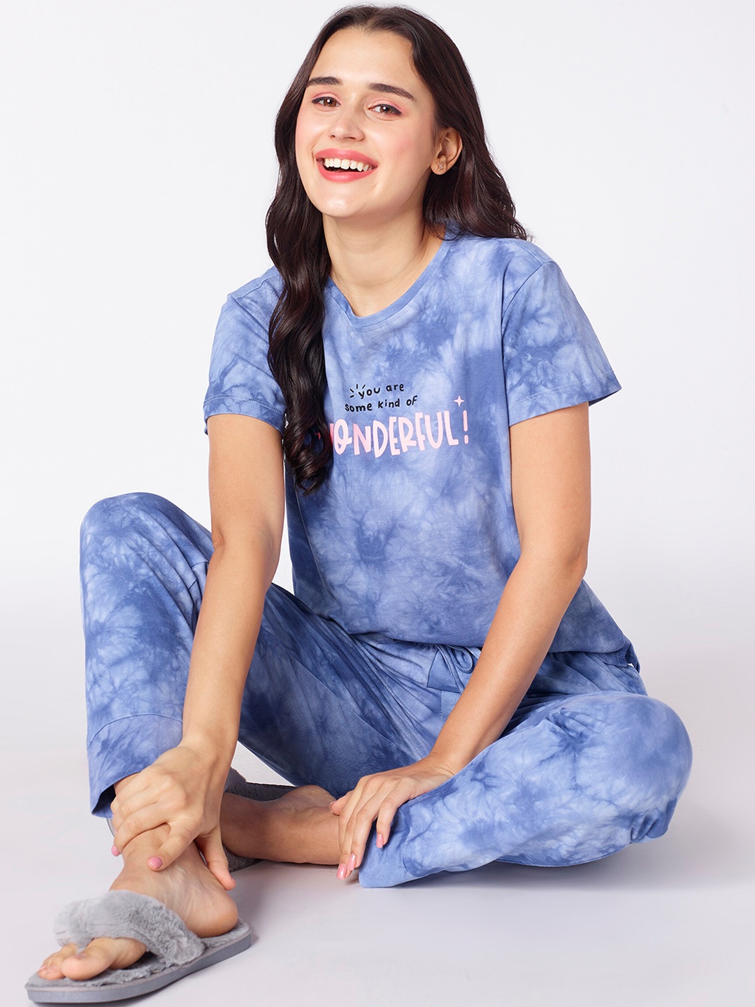 

beebelle Violet & White Tie And Dye Printed Pure Cotton Night Suit