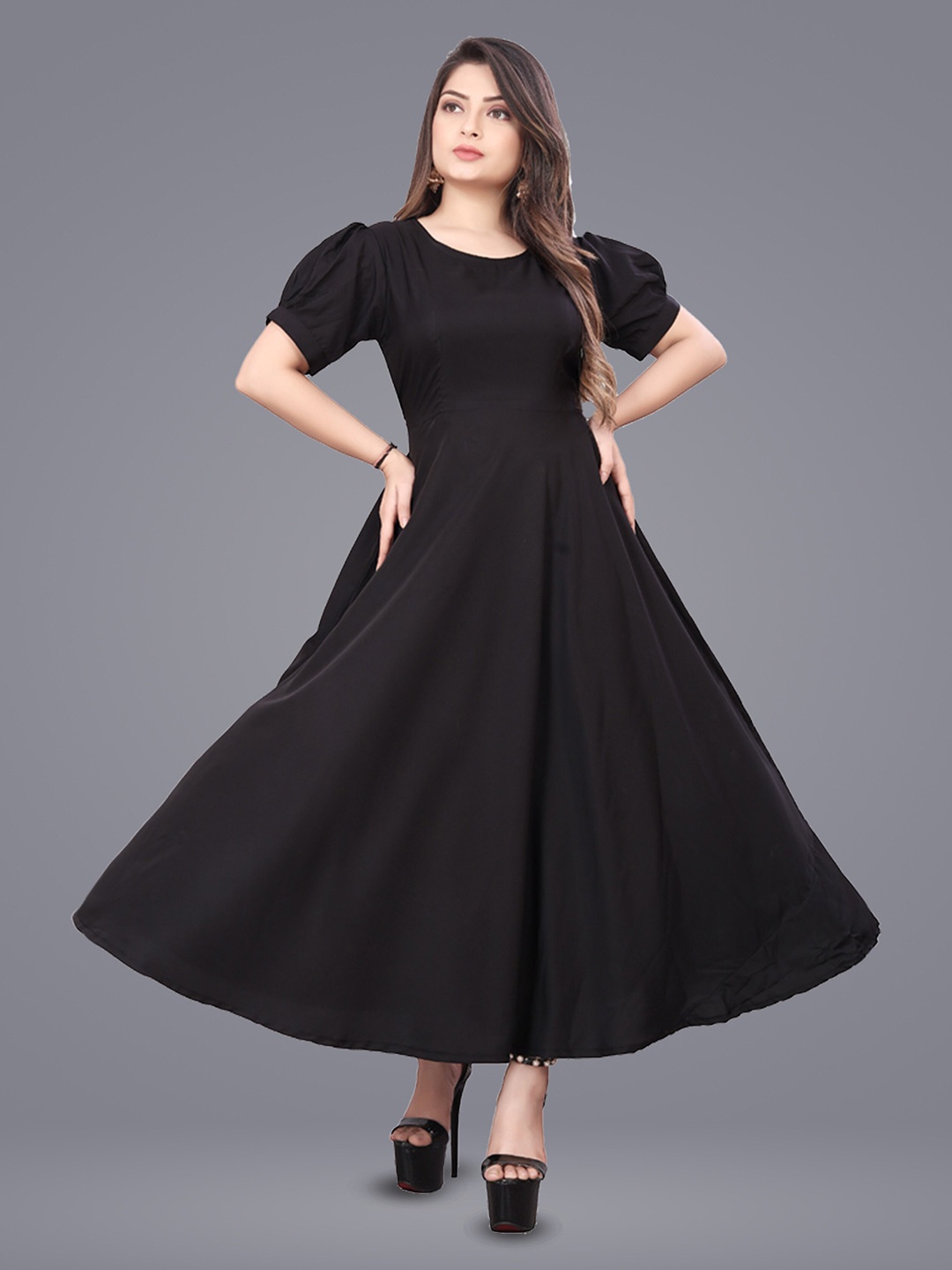 

N N ENTERPRISE Solid Puff Sleeve Crepe Maxi Dress, Black