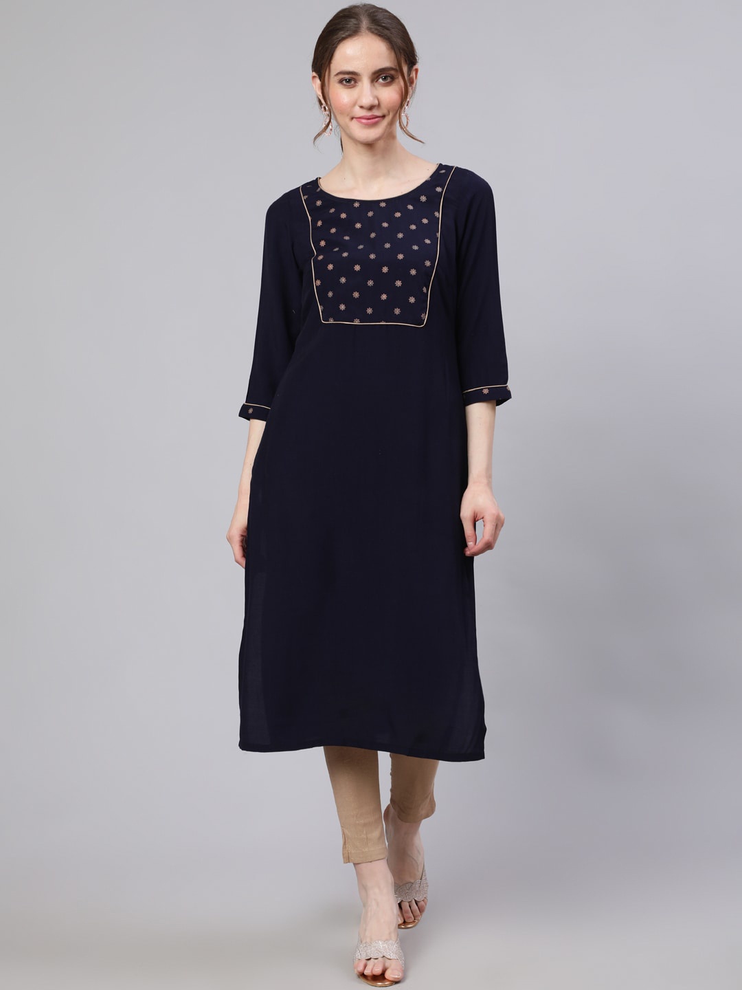 

AKS Floral Yoke Design Straight Kurta, Navy blue