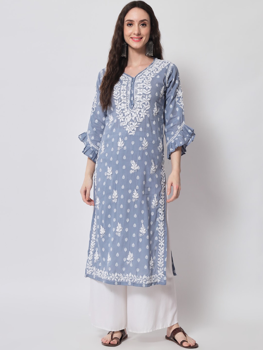 

Ethnava Floral Embroidered Flared Sleeves Cotton Regular Kurta, Grey
