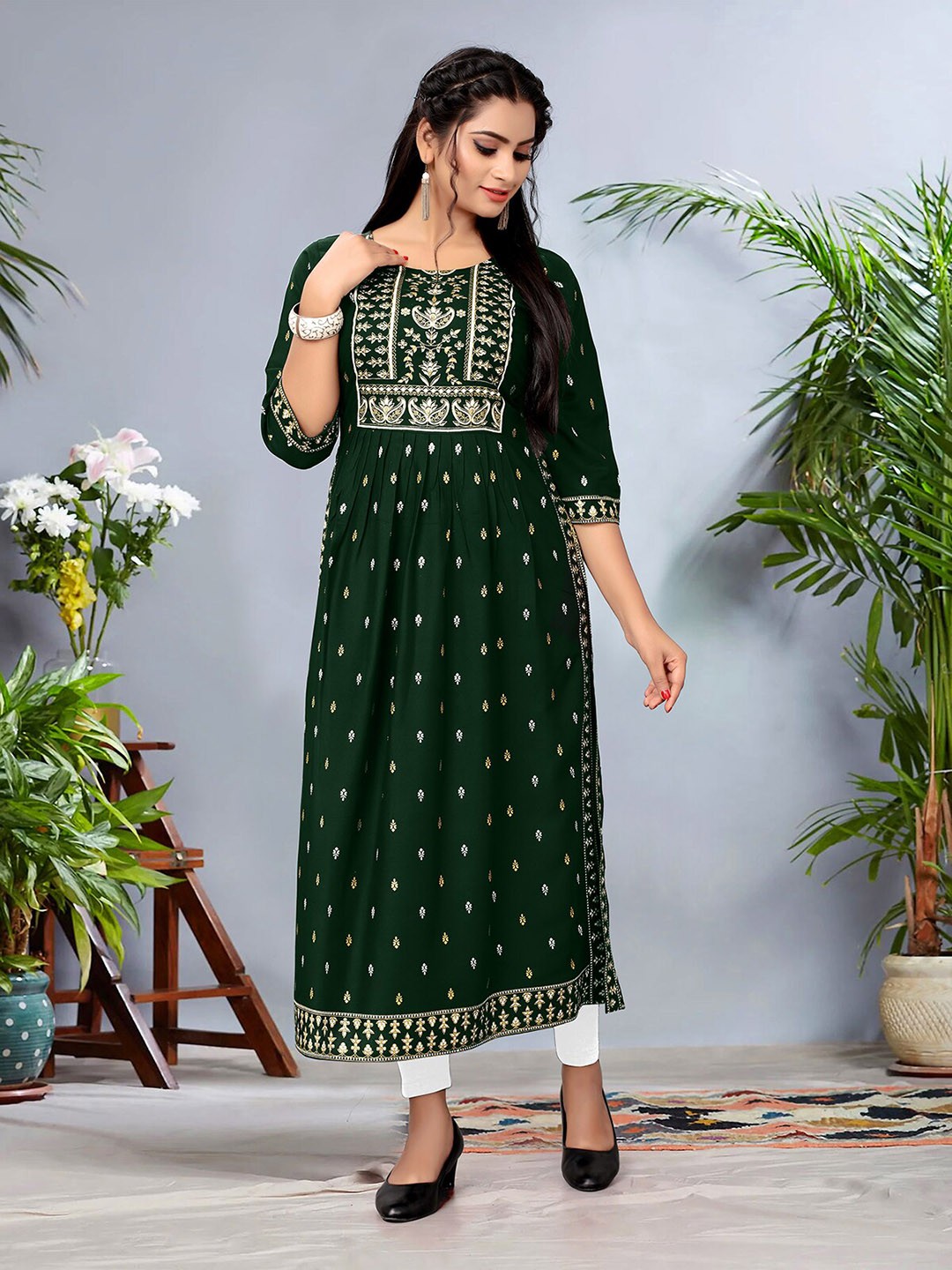 

N N ENTERPRISE Floral Printed Regular Kurta, Green