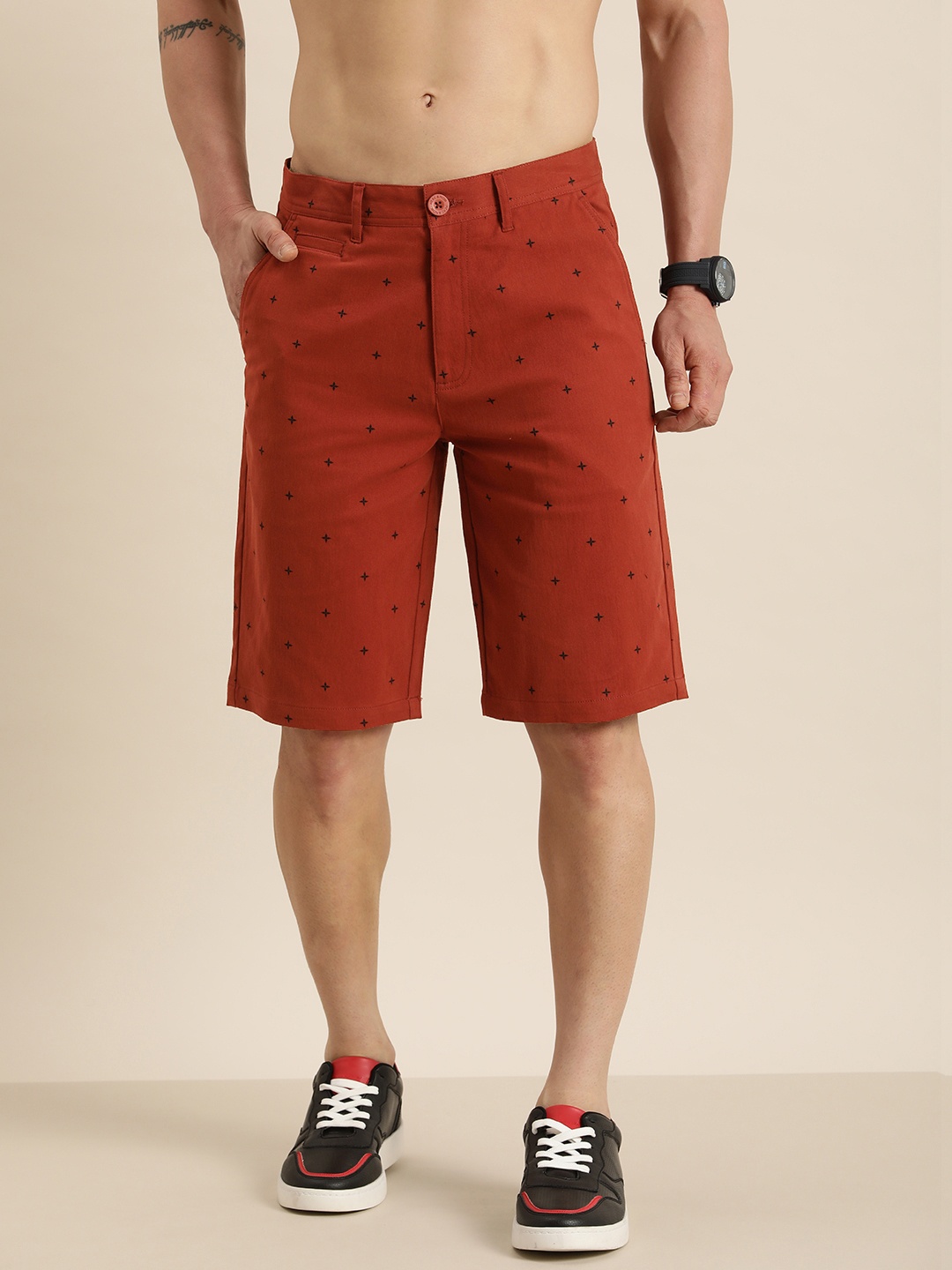 

HERE&NOW Men Abstract Printed Slim Fit Shorts, Red