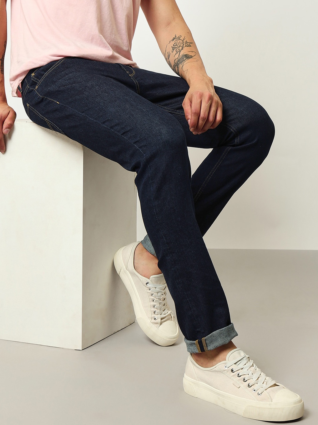 

Lee Men Slim Fit Mid-Rise Stretchable Cotton Regular Jeans, Blue
