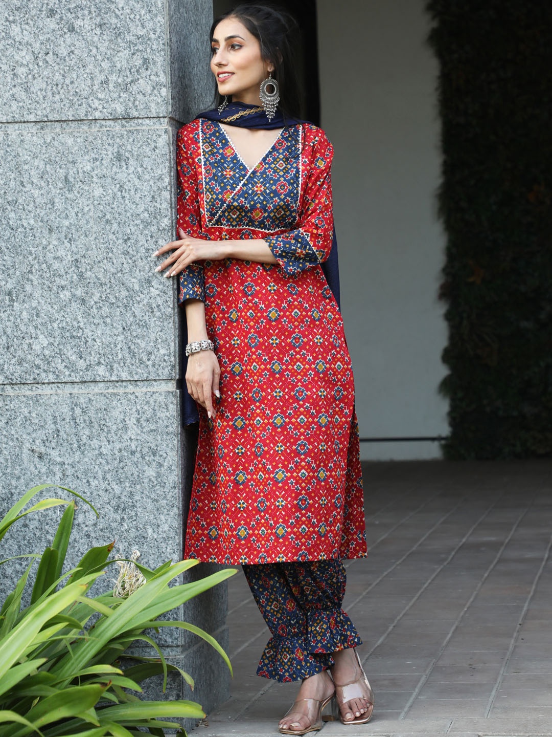 

AKS Ethnic Motifs Printed Gotta Patti Detailed Pure Cotton Kurta & Trousers With Dupatta, Red