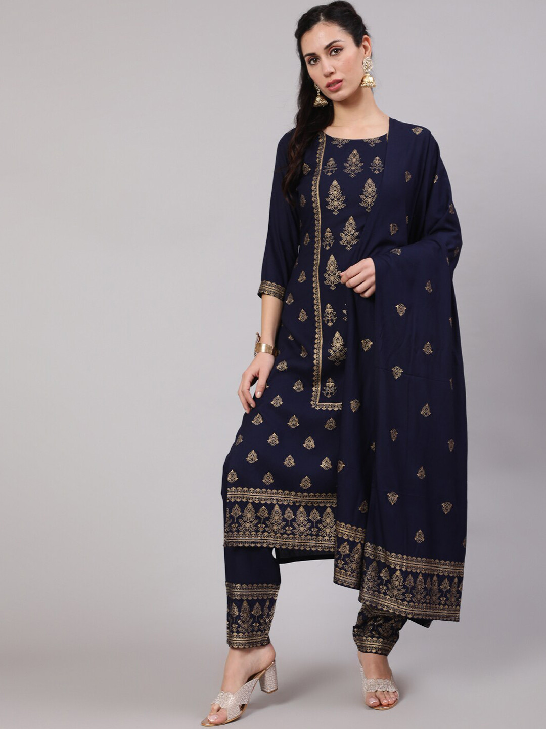 

AKS Ethnic Motifs Printed Kurta & Trousers With Dupatta, Navy blue