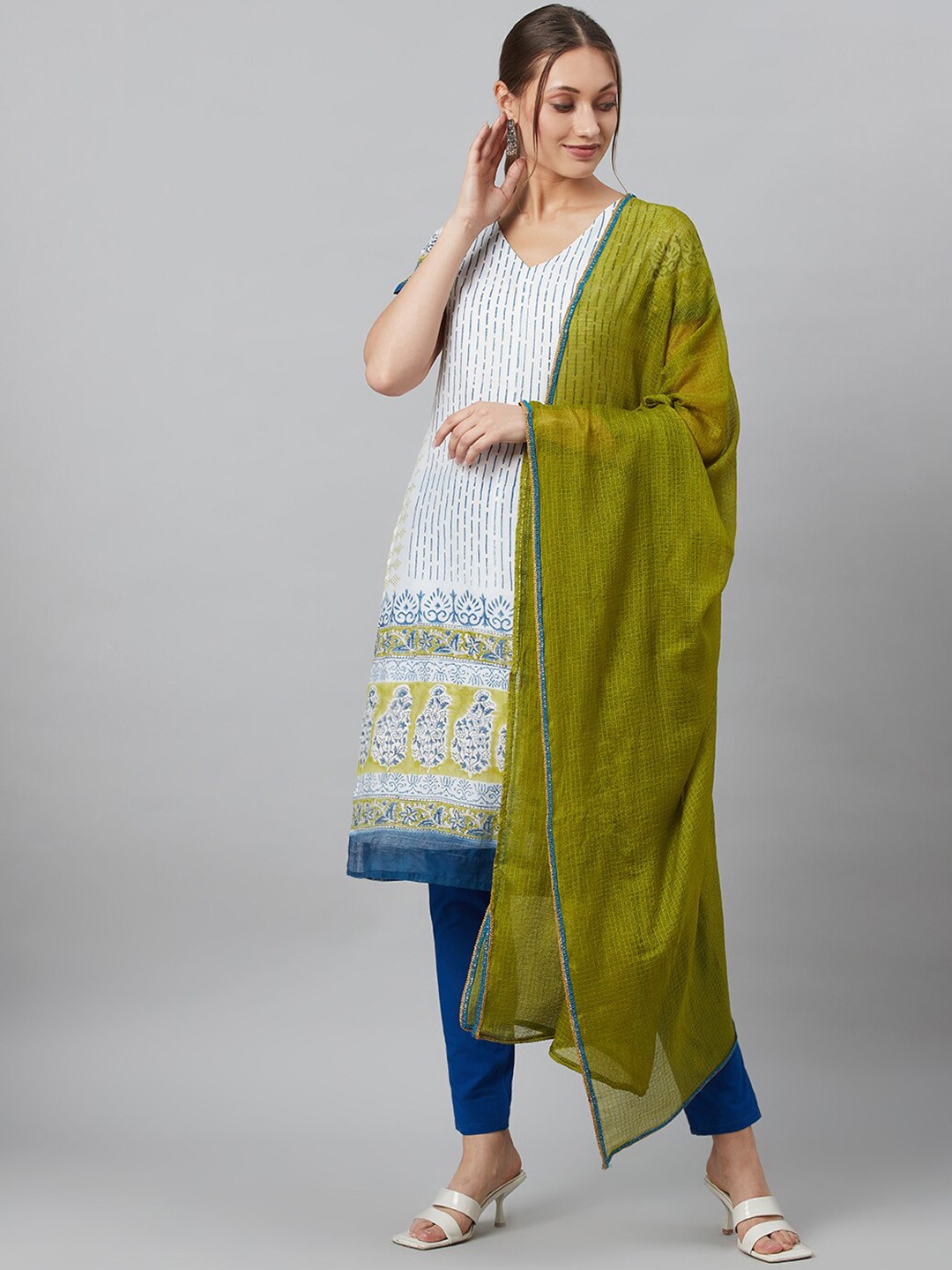 

AKS Striped Printed V-Neck Kurta & Trousers With Dupatta, White