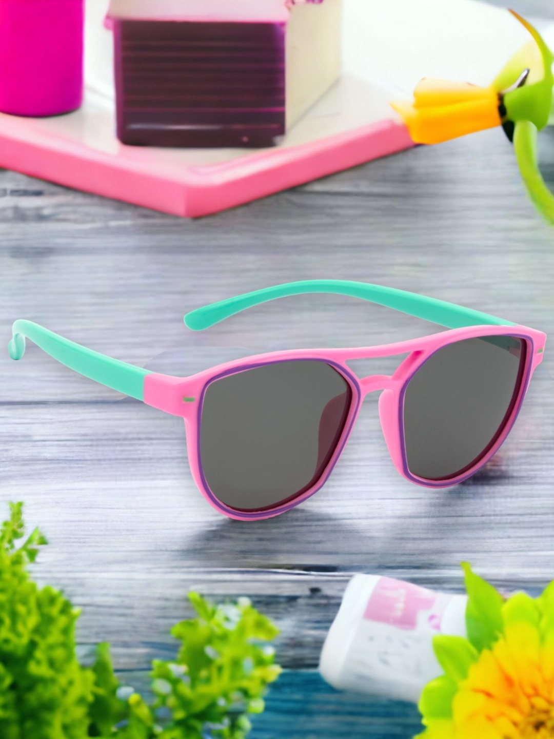 

ROYAL SON Kids Square Sunglasses With Polarised & UV Protected Lens, Black