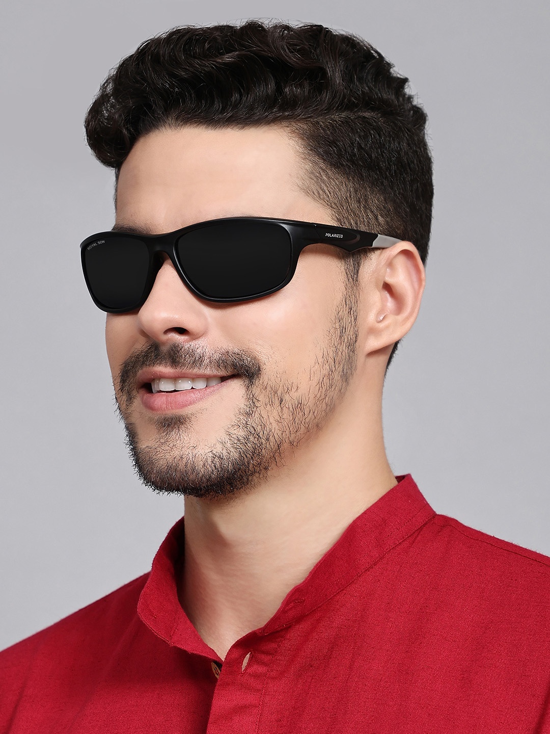 

ROYAL SON Unisex Sports Sunglasses with Polarised and UV Protected Lens CHI00144-C2, Black