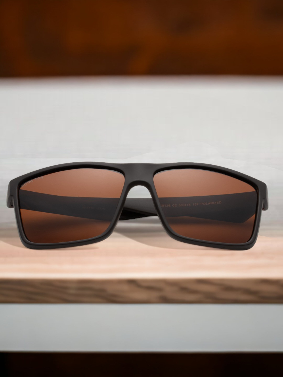 

ROYAL SON Unisex Square Sunglasses with Polarised and UV Protected Lens CHI00147-C2, Brown