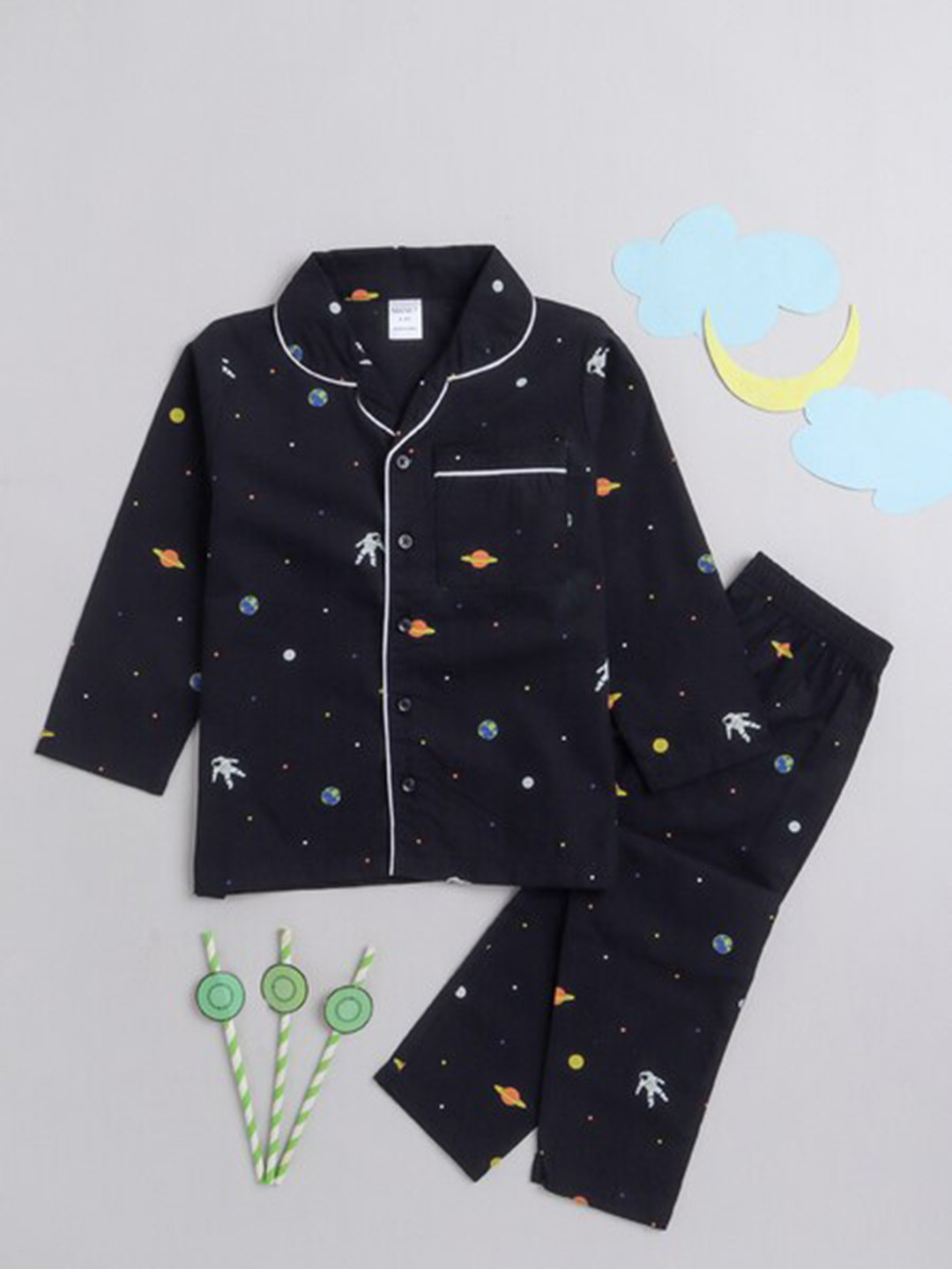 

MANET Boys Conversational Printed Lapel Collar Night suit, Blue