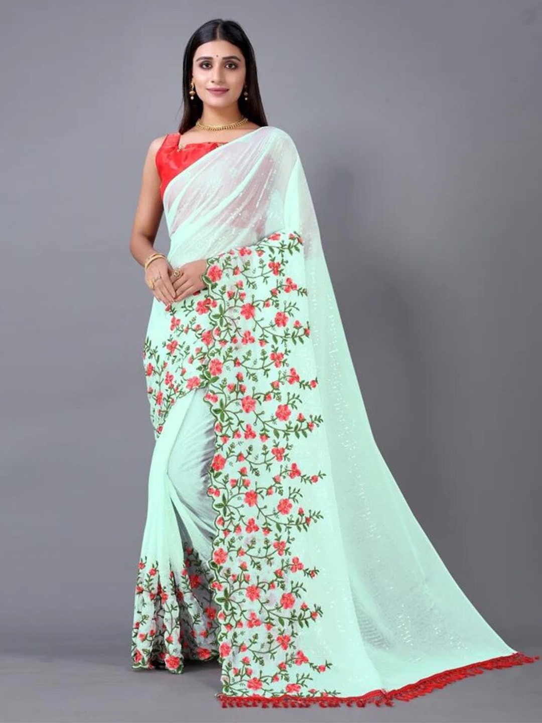 

DIVASTRI Floral Embroidered Poly Chiffon Saree, Green
