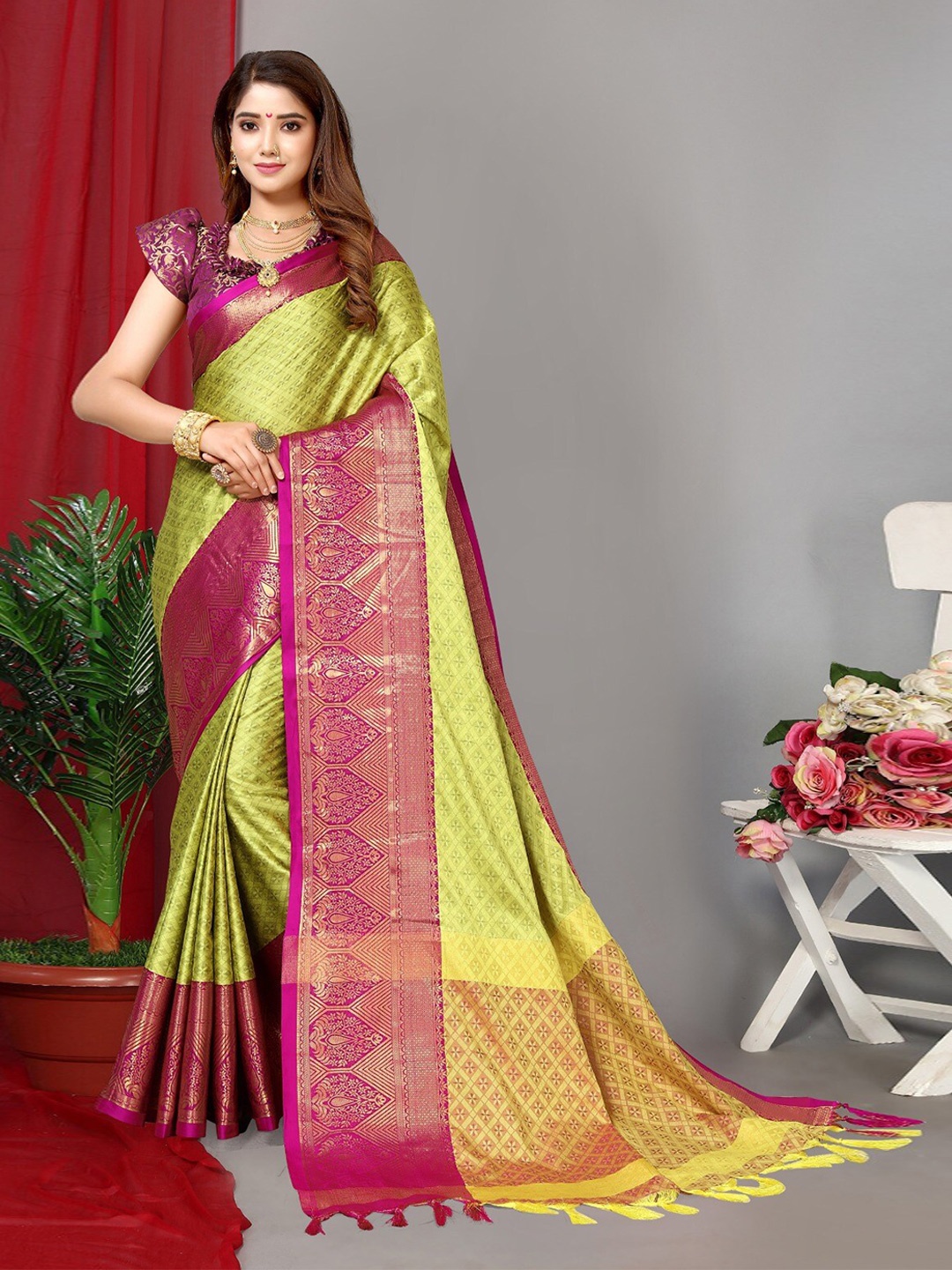 

DIVASTRI Ethnic Motifs Woven Design Zari Silk Cotton Kanjeevaram Saree, Green